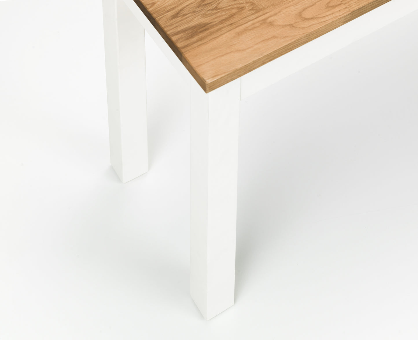 COXMOOR BENCH - WHITE & OAK